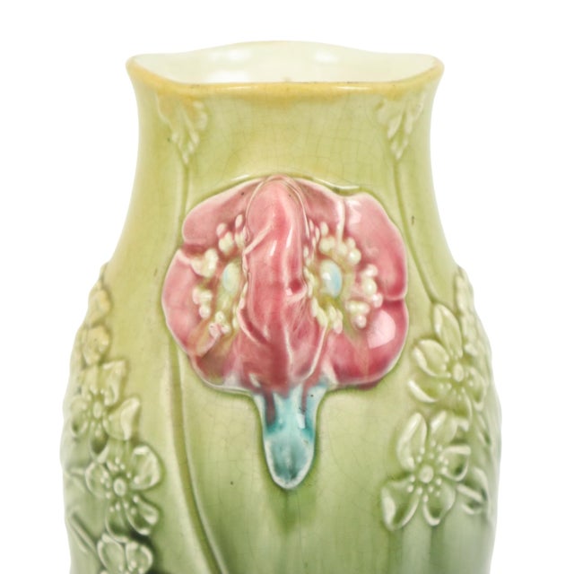 Ceramic Art Nouveau French Majolica Vase by Gustave De Bruyn, 1890s For Sale - Image 7 of 16