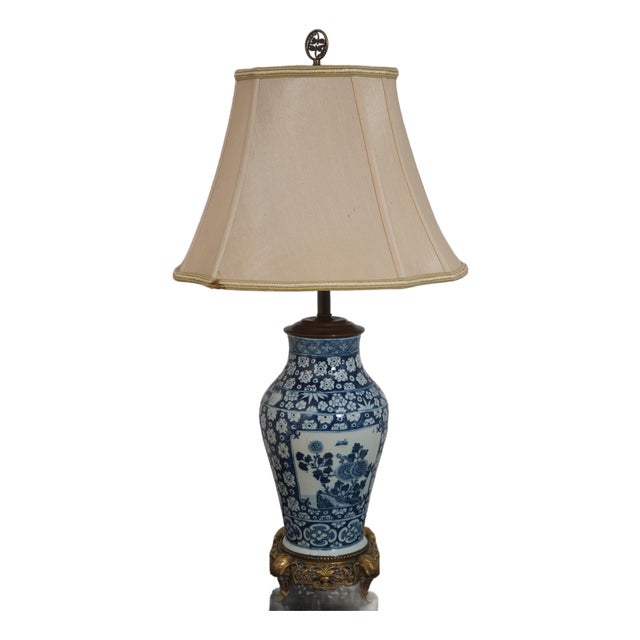 Vintage Chinese Willow Blue & White Porcelain Vase Lamp For Sale