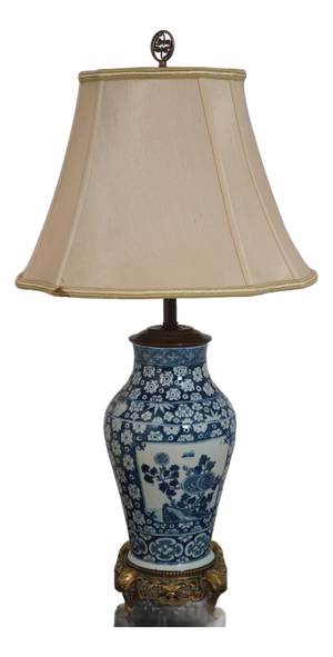 Vintage Chinese Willow Blue & White Porcelain Vase Lamp