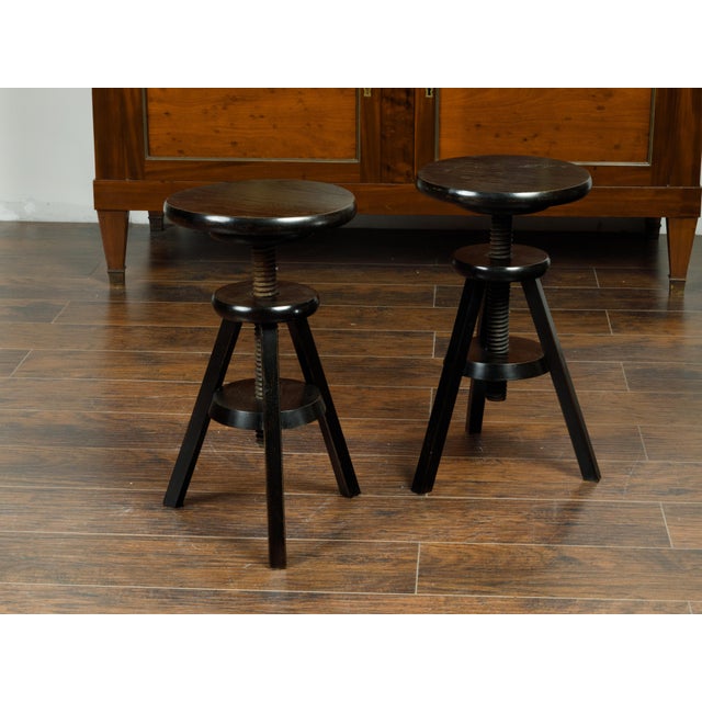 Early 20th Century Pair of 1920s American Adjustable Artist's Stools with Black Finish For Sale - Image 5 of 8