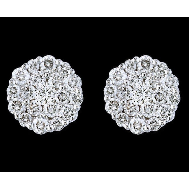 1.60 Carat Diamond Floral Cluster Flower Stud Earrings in 18 Karat White Gold For Sale - Image 17 of 18