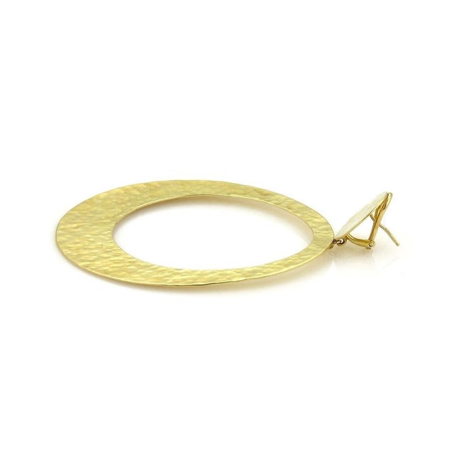 Contemporary Mid 20th Century Pair of Ippolita Glamazon 18k Yellow Gold Hammered Large Oval Dangle Earrings For Sale - Image 3 of 5