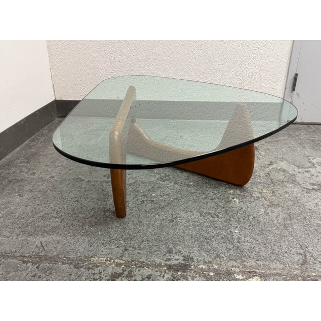Mid-Century Modern Isamu Noguchi Style Glass + Wood Coffee Table For Sale - Image 3 of 12