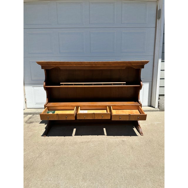 Vintage 1960s Ethan Allen by Baumritter Solid Maple Hutch & Buffet Set – Early American Collection, Nutmeg Maple Finish For Sale - Image 6 of 11