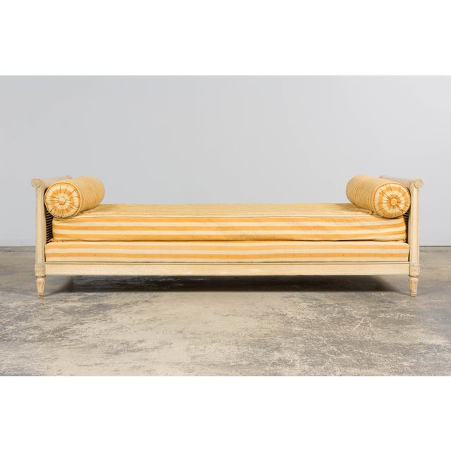 Early 20th Century French Louis XVI Style Painted Cane Daybed For Sale - Image 9 of 18