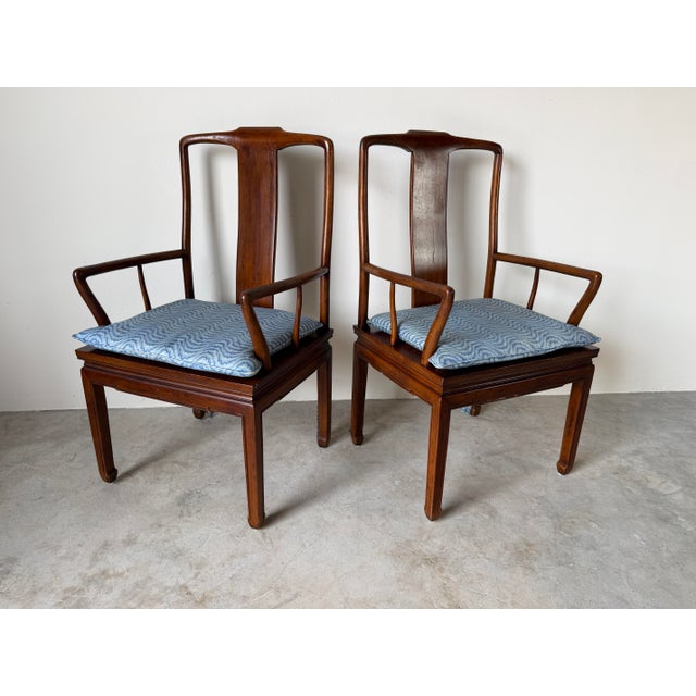 Hollywood Regency Vintage Henredon Hollywood Regency Chinoiserie Sculpted Mahogany Dining Armchairs – Pair For Sale - Image 3 of 16