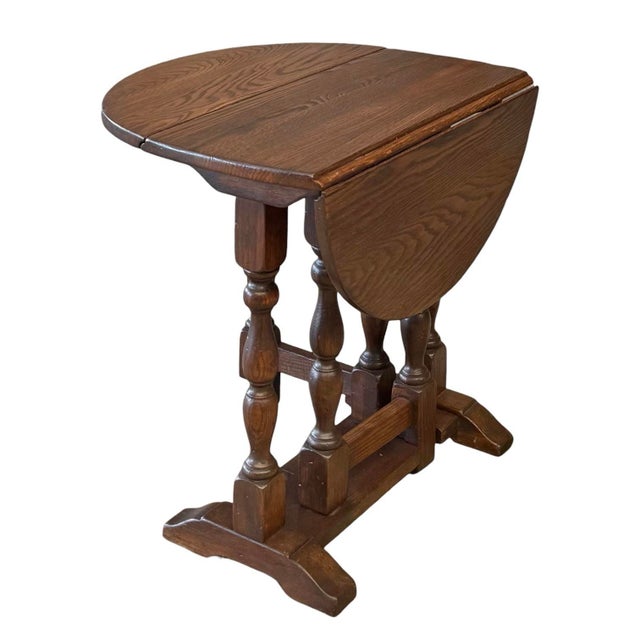Jacobean Mid-20th Century English William and Mary Style Oak Dropleaf Side Table For Sale - Image 3 of 9