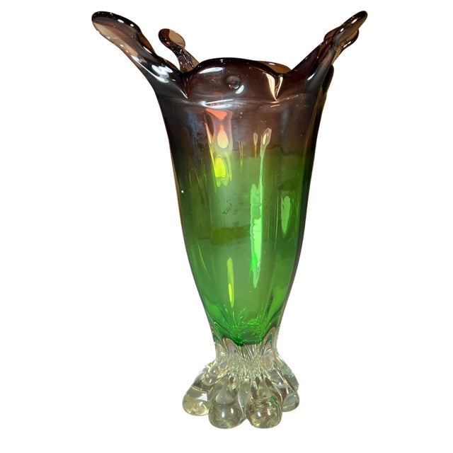 Mid-Century Murano Art Glass Purple 4 Point and Green Vase For Sale - Image 17 of 18