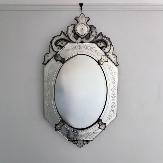 Glass Antique Octagonal Venetian‑Style Mirror with Etched Floral Decoration, 1890s For Sale - Image 7 of 10
