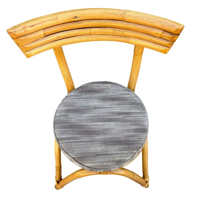 Mid-Century Modern 1940s Restored Arched "Zig -Zag" Leg Rattan Dining Chair, Set of Four For Sale - Image 3 of 6