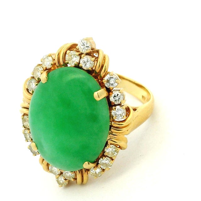 1970s Italian 18k Gold Gia Jadeite & Diamond Ring For Sale - Image 4 of 15