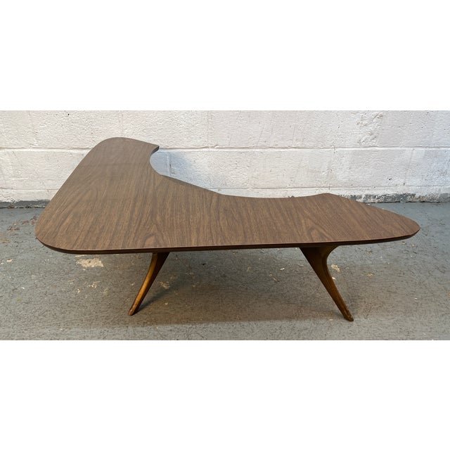 Mid-Century Modern Atomic Boomerang Two-Tier Coffee Table For Sale - Image 9 of 15