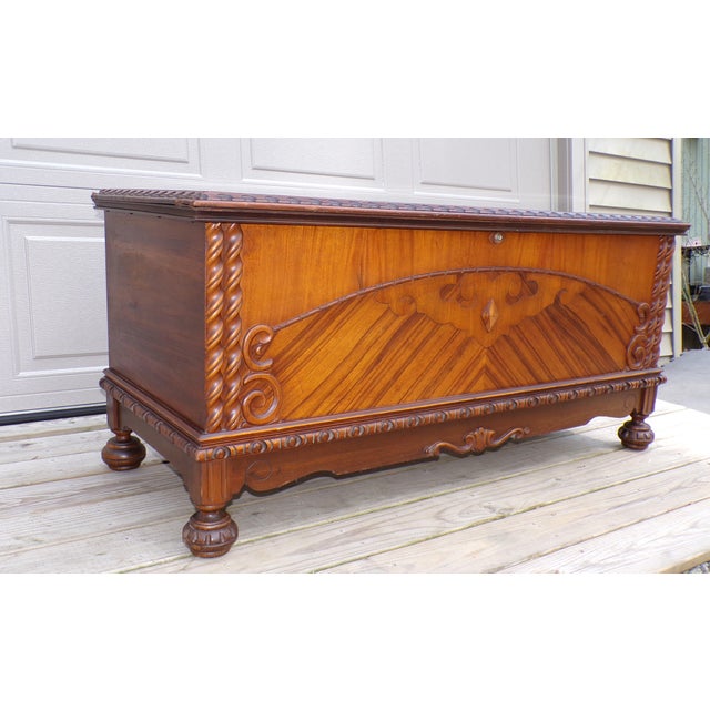 Vintage Lane Art Deco Walnut Cedar Trunk Hope Chest Blanket Chest Bed Bench For Sale In Boston - Image 6 of 18