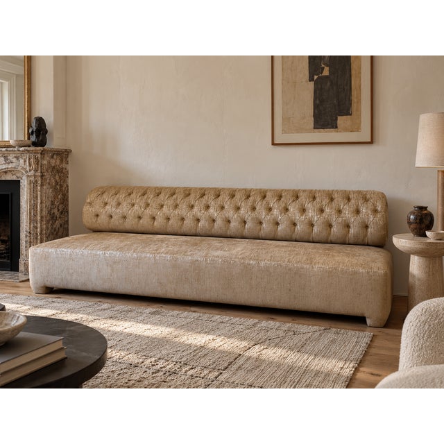 Custom Adriano Sofa by Promemoria For Sale - Image 4 of 5