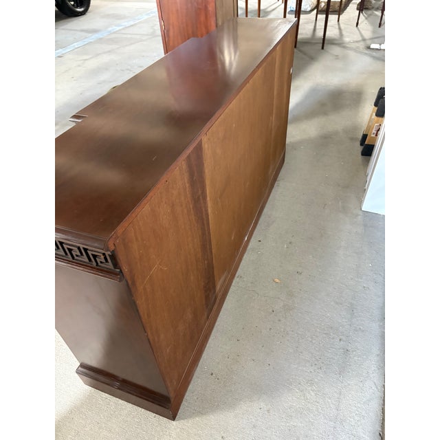 Chippendale Mahogany Breakfront by Stickley, 20th Century For Sale - Image 9 of 15