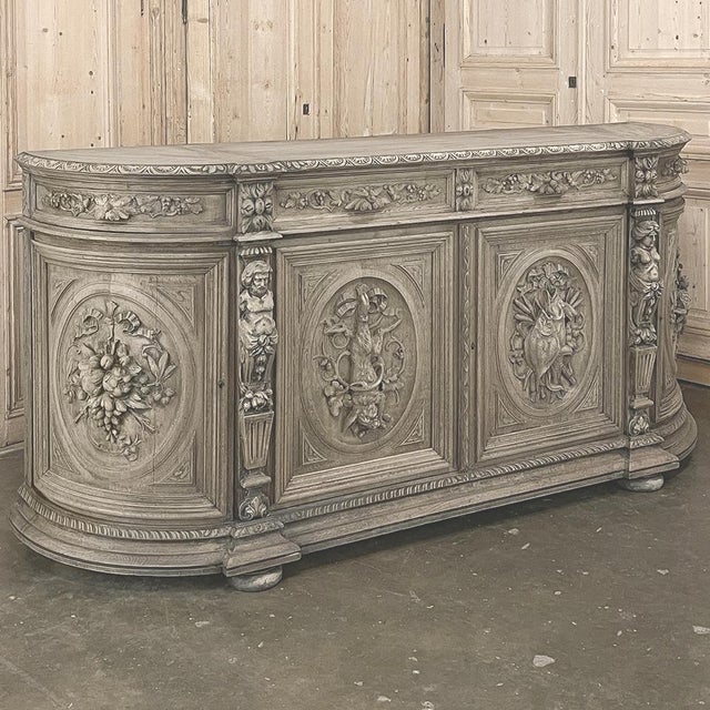 French 19th Century French Renaissance Revival Hunt Buffet For Sale - Image 3 of 18