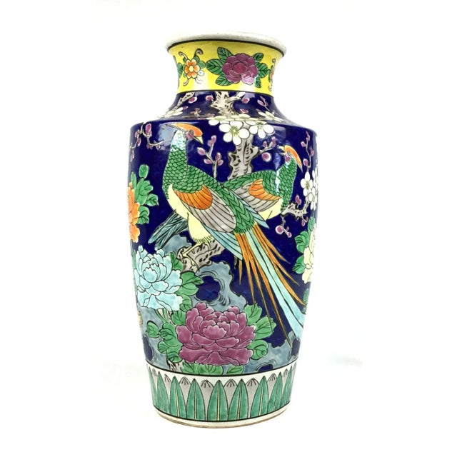 1950’s Vintage Japan Double Peacock Cobalt Hand Painted Vase For Sale - Image 13 of 13