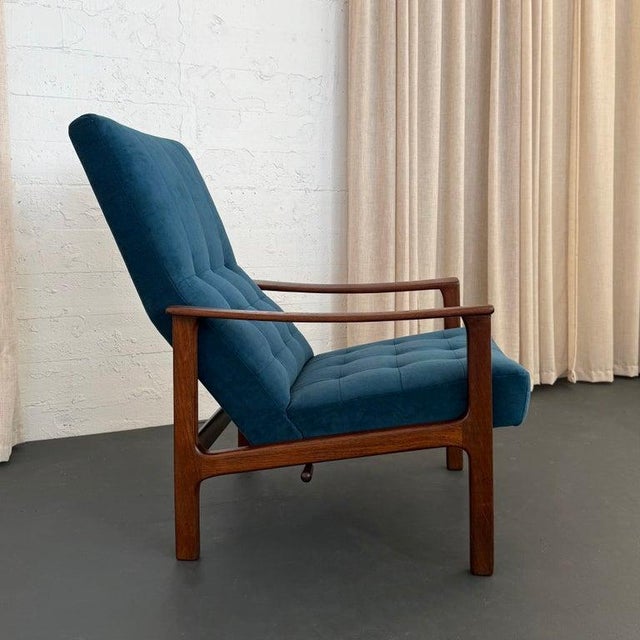 Mid-Century Modern 1960s Scandinavian Modern Oak High-Back Recliner Lounge Chair For Sale - Image 3 of 9