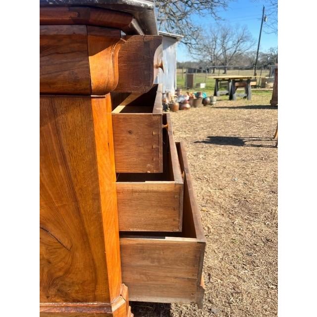 19th Century Louis Philippe Burl Walnut Marble Top Chest of Drawer / Commodes For Sale - Image 10 of 18