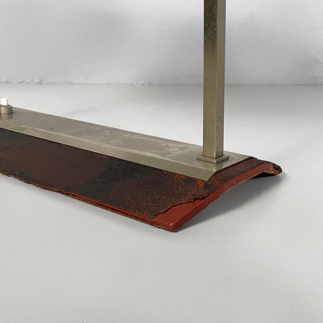 Maroon Mid-Century Modern Italian Model 8050 Adjustable Table Lamp attributed to Stilnovo, 1960s For Sale - Image 8 of 18