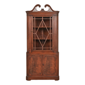 Baker Furniture Style Georgian Flame Mahogany Corner Cabinet, Circa 1940s