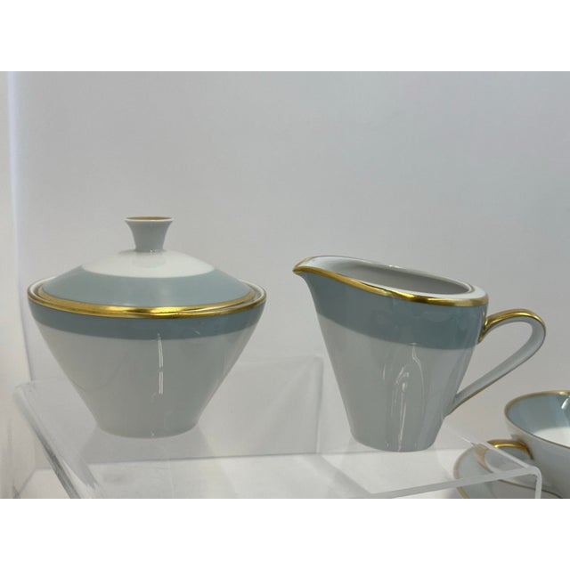 Hutschenreuther China Mid 20th Century Hutschenreuther Selb Bavaria, Germany China Tea Service for Five - 18 Pieces For Sale - Image 4 of 10