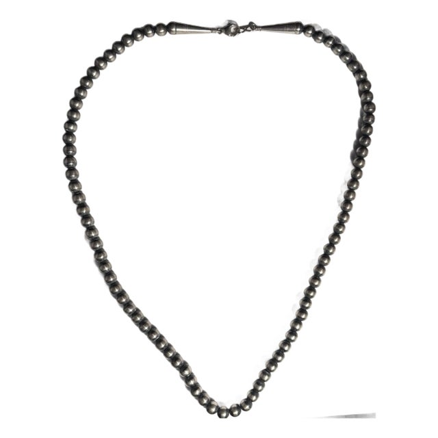 Sterling Silver Navajo Pearl Beaded Necklace 22in Long 6.9mm Beads For Sale