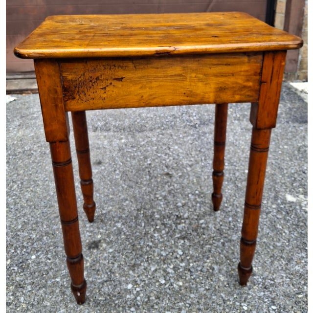 Late 19th Century Early American Style Pine Single Drawer Side Table, Circa 1880s For Sale - Image 5 of 13