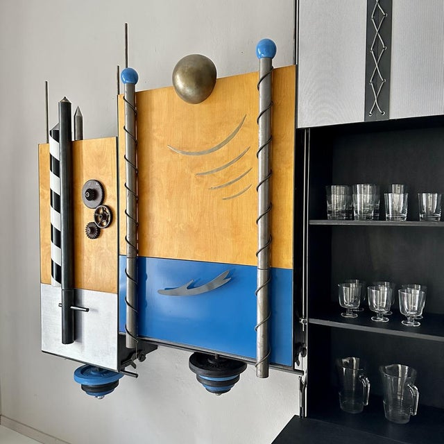 Postmodern Large Postmodern Wall Unit in Metal and Lacquered Plywood, 1980s For Sale - Image 3 of 13