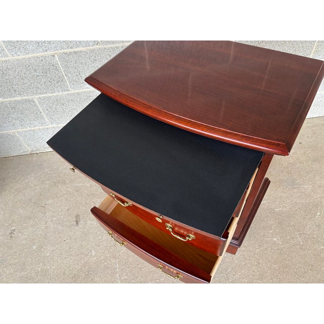 Brown Pennsylvania House Geoergian Style 3 Drawer Cherry Nightstands - A Pair For Sale - Image 8 of 12