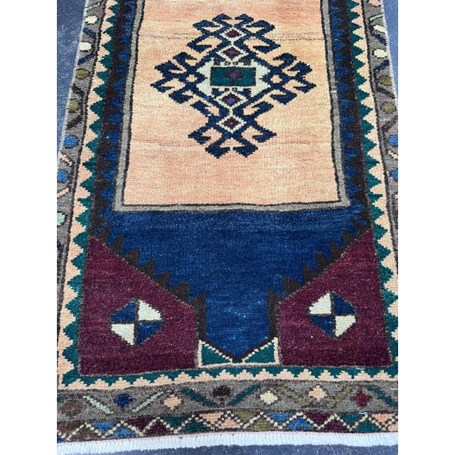 Contemporary Turkish Yastik Rug 1'6" x 2'10" For Sale - Image 3 of 5
