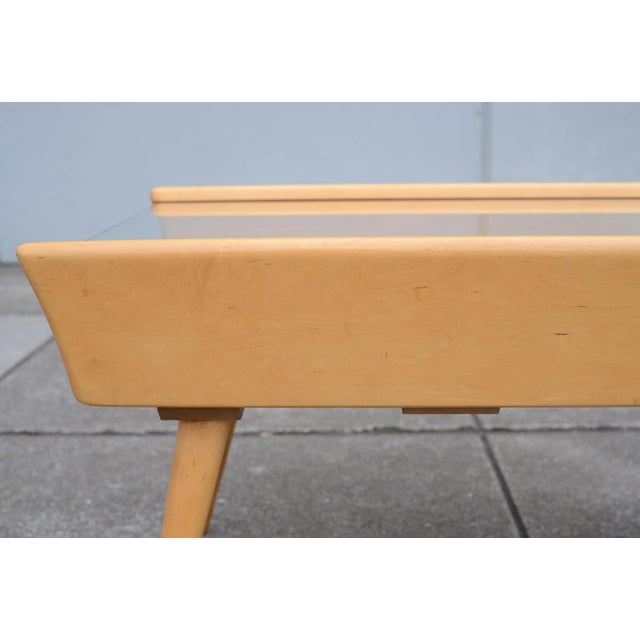 MCM Heywood Wakefield Maple Wood & Glass Coffee Table With Shelf For Sale - Image 10 of 13