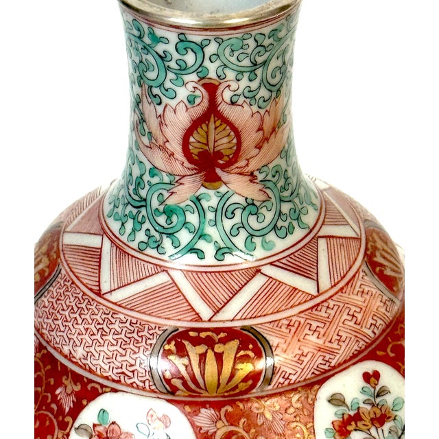 White Meiji Fukagawa Imari Porcelain Hexagonal Vase with Factory Silver Collar For Sale - Image 8 of 11