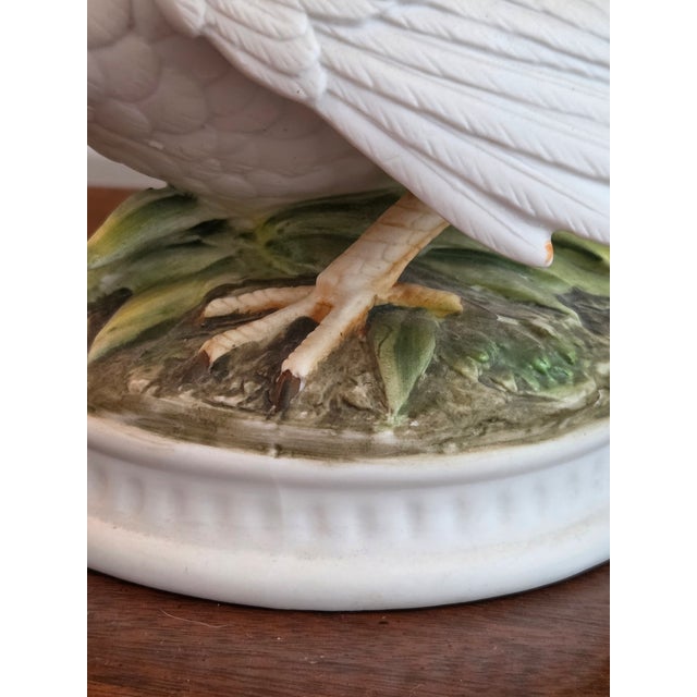 Vintage Hen Chicken - Hand-Painted Bisque Porcelain Statue From Andrea by Sadek For Sale - Image 9 of 12