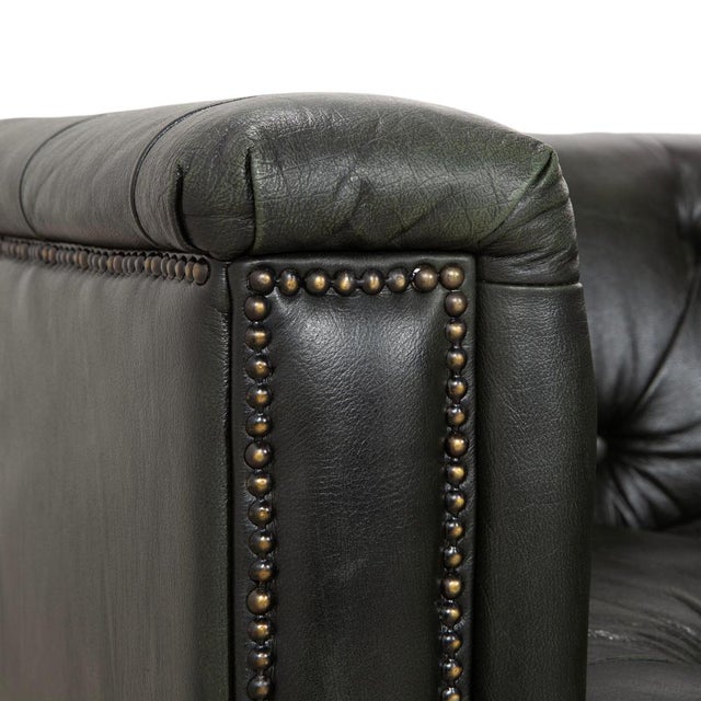 Animal Skin Chesterfield Three-Seater Sofa in Leather For Sale - Image 7 of 17