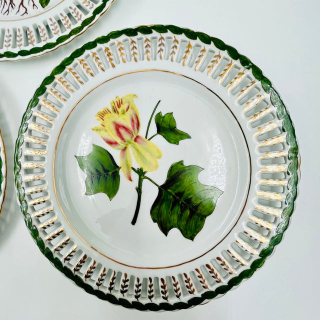 Vintage Reticulated Floral Plates With Green and Gold Trim - Set of 3 For Sale - Image 16 of 18