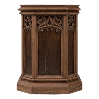 1928 French Gothic Revival Wooden Pulpit For Sale