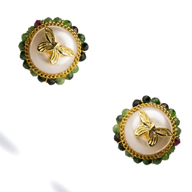 Asian Jade Halo Pearl & Gold Butterfly Stud Earrings, A Pair For Sale - Image 3 of 7