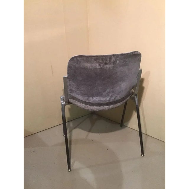 Gray Cotton and Velvet Model DSC 106 Dining Chairs by Giancarlo Piretti for Castelli / Anonima Castelli, 1960s, Set of 4 For Sale - Image 8 of 15