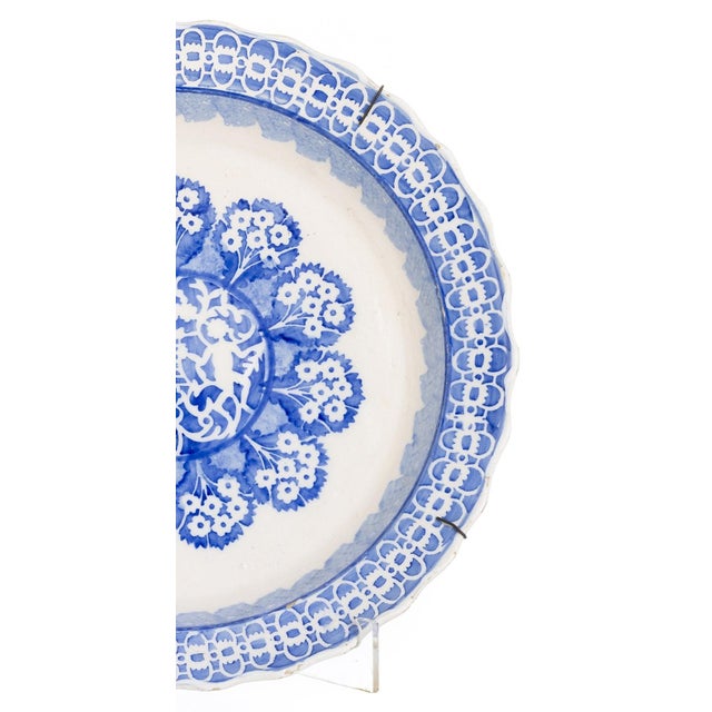 Earthenware Plate with Scalloped Rim, 19th Century For Sale - Image 4 of 8