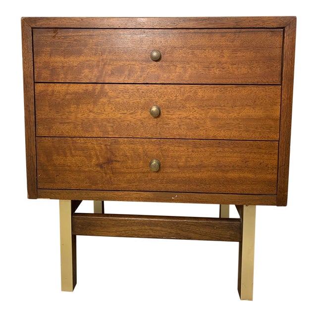 1970s American of Martinsville Single Nightstand For Sale