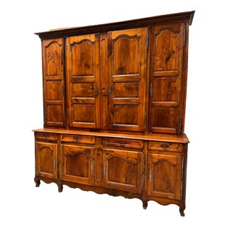 Louis XV Two-Part Walnut Buffet, 18th Century For Sale