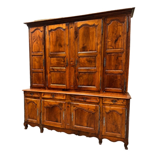 Louis XV Two-Part Walnut Buffet, 18th Century For Sale