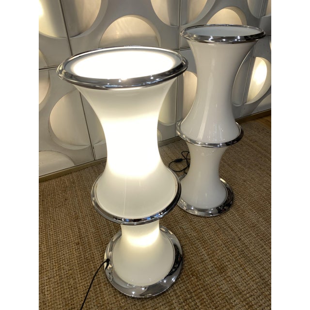 1960s Vintage Table Lamps by Enrico Tronconi for Vistosi, 1960s, Set of 2 For Sale - Image 5 of 13