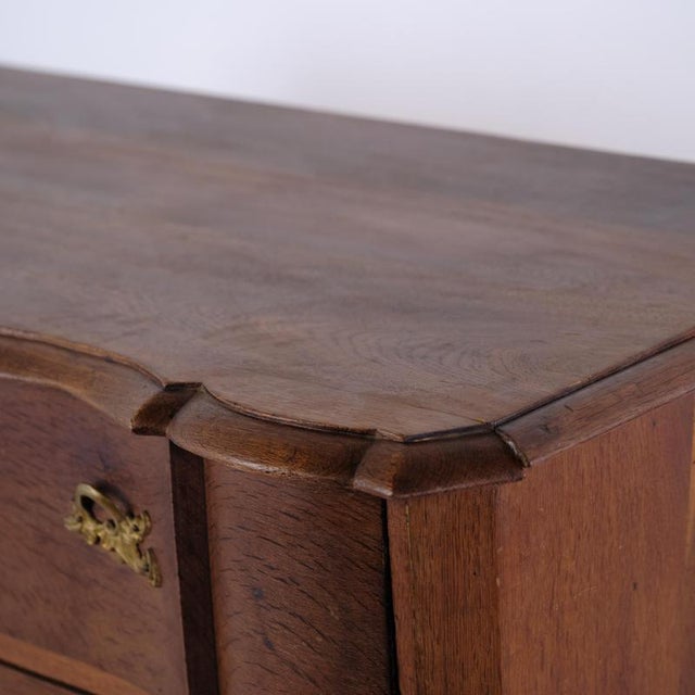 Large Baroque Oak Chest of Drawers with Brass Fittings, 1800 For Sale - Image 8 of 11