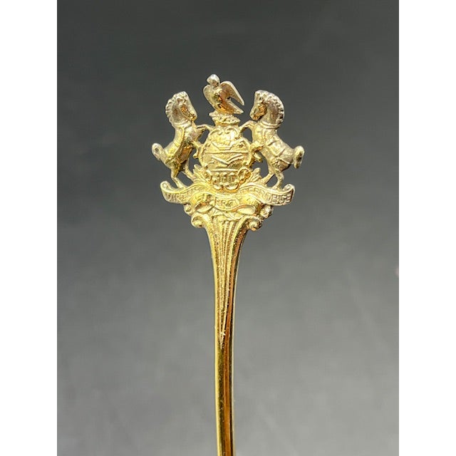 Traditional Early 20th Century Sterling Silver Souvenir Spoon From London For Sale - Image 3 of 12