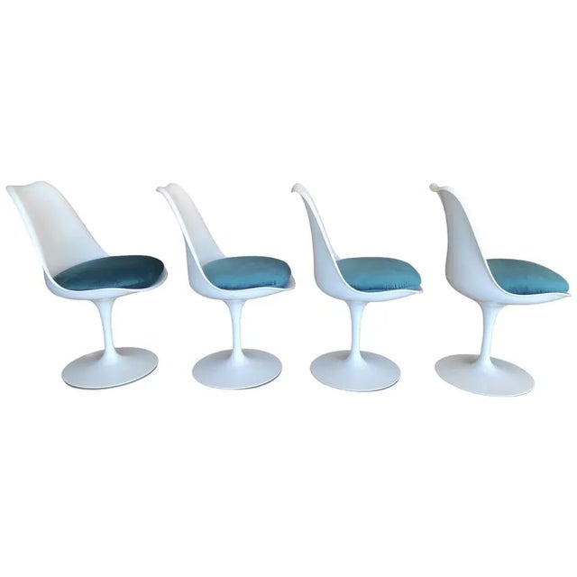 Eero Saarinen Vintage Chairs by Eero Saarinen for Knoll International, 1970s, Set of 4 For Sale - Image 4 of 12