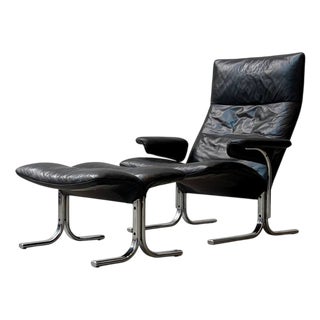 Set of DS-2030 Leather Chair with Ottoman by Hans Eichenberger for de Sede, 1970s For Sale