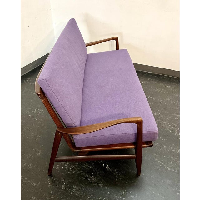 Mauve Mid-Century Sculptural Teak Wood Sofa in the style of Ib Kofod-Larsen & Hartmut Lohmeyer, Denmark, 1950s For Sale - Image 8 of 18