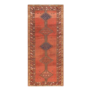 Late 19th Century n.w. Persian Carpet ( 3'9" X 8'10" - 115 X 270 ) For Sale